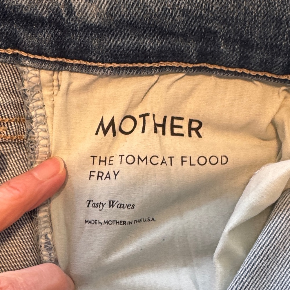 MOTHER Denim The Tomcat Flood Fray Women’s Size 32 ‘TASTY WAVES’ Color - Picture 12 of 13